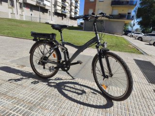Bicicleta Eléctrica B'TWIN Gris