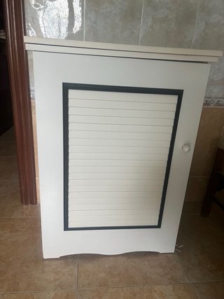 Máquina de coser Alfa negra