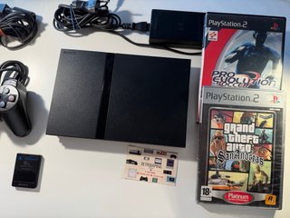 PlayStation 2 Slim Completa GTA + Pes 1