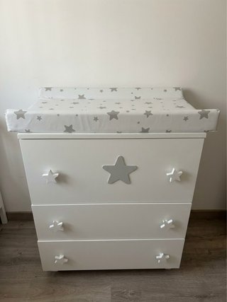 Mueble cambiador bebé con bañera