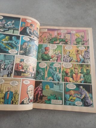 Libro grafico a todo color de famosas novelas