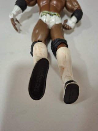 Figura Booker T con corona