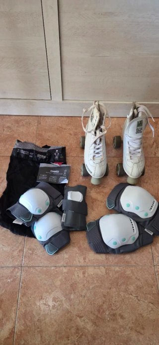 Patines School 4 Ruedas + Protecciones