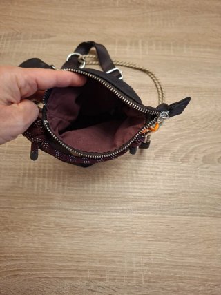 Bolso para móvil con monedero .