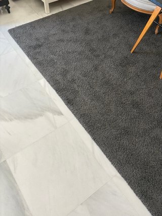 Alfombra grande gris Ikea