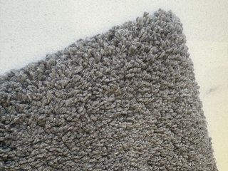 Alfombra grande gris Ikea