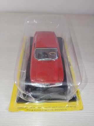 Alfa Romeo Giulia GT 1300 Junior 1/24 Fabbri