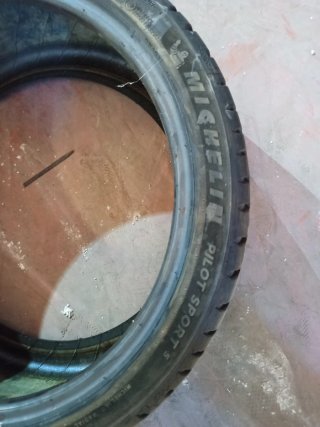 Michelin Pilot Sport 5 255/35ZR19 96Y