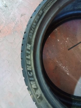 Michelin Pilot Sport 5 255/35ZR19 96Y