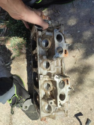 Culata Saxo para reparar