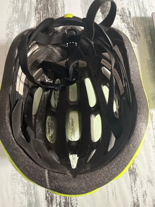 Casco Giro Foray Amarillo