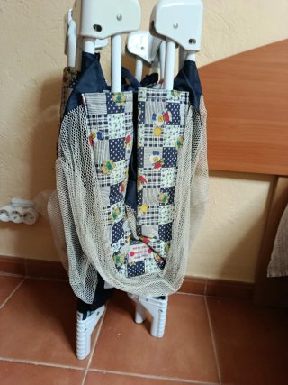 Cuna de viaje plegable