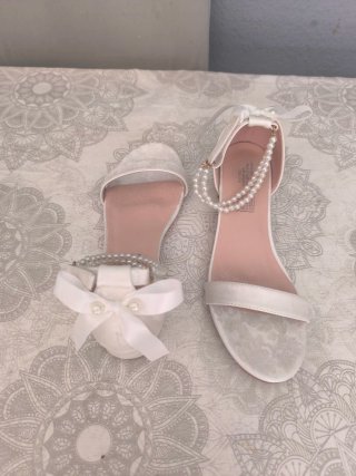 Zapatos de ceremonia blancos