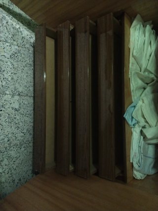 Armario de madera 4 puertas