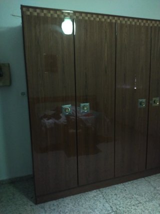 Armario de madera 4 puertas