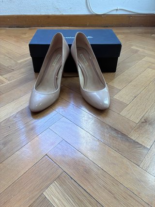 Zapatos tacón beige talla 36