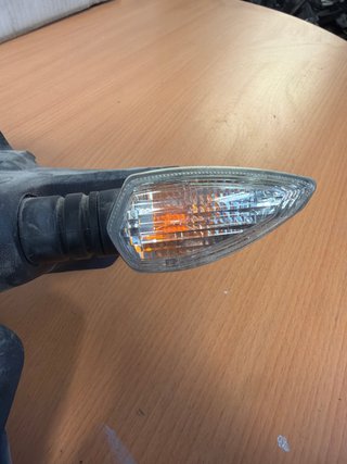 Intermitente Der. Yamaha Tricity 300 21