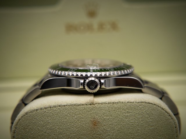 Rolex Submariner Date (Kermit) 40mm