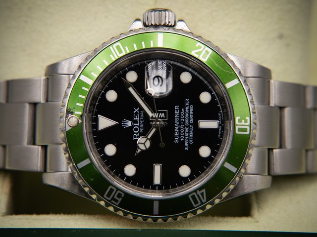Rolex Submariner Date (Kermit) 40mm