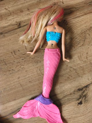 Barbie Sirena con Luce