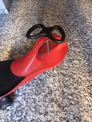 Triciclo infantil rojo