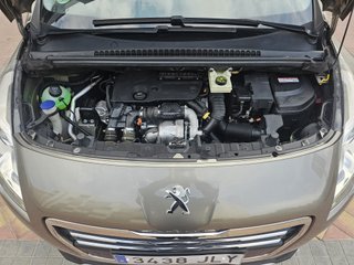 Peugeot 3008  1.6 HDI 120CV 6V 2016