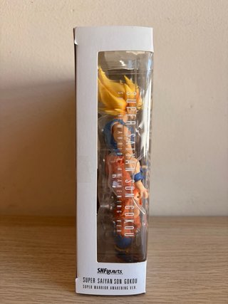 Figura S.H. Figuarts Goku Super Saiyan