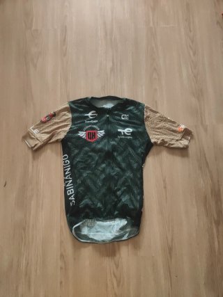 Maillot QH Ibercaja Total Energies