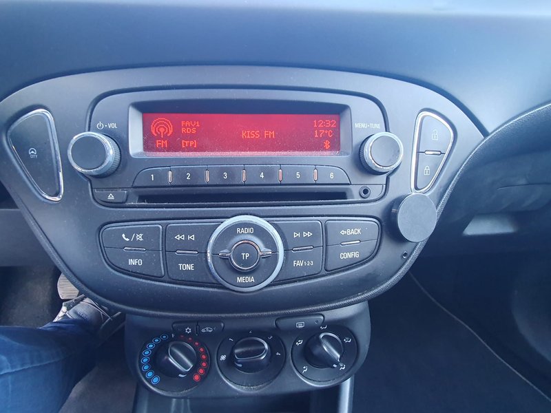 Opel Corsa 2017, foto 13