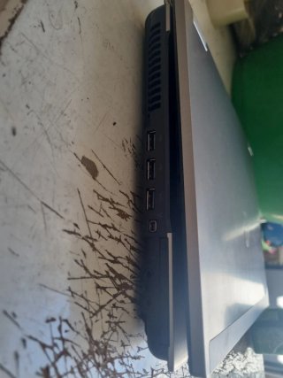 Portátil HP EliteBook 8440p i5 4GB RAM