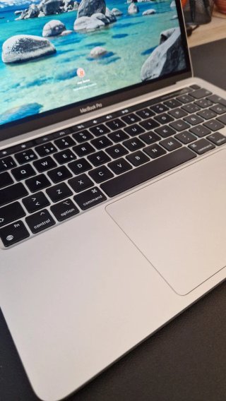 MacBook Pro 13" M2 24GB