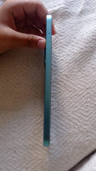Móvil azul verdoso