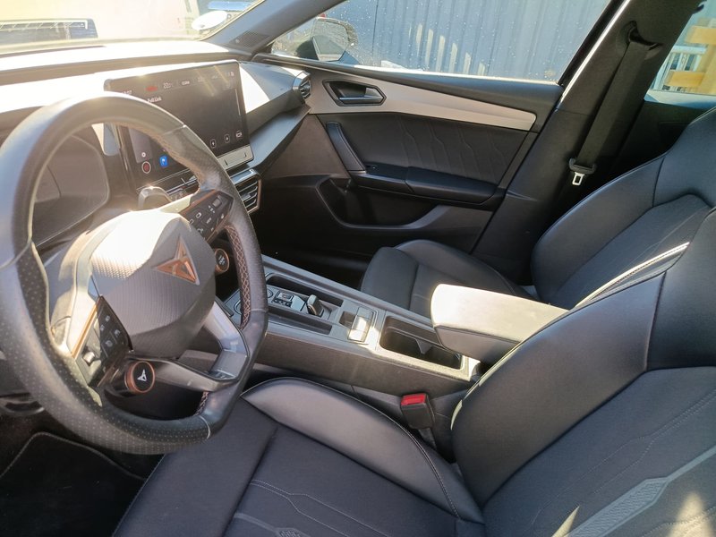 Cupra León VZ 2.0 TSI DSG 2023, foto 10