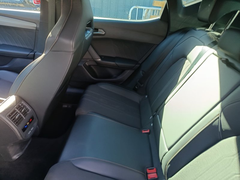 Cupra León VZ 2.0 TSI DSG 2023, foto 18