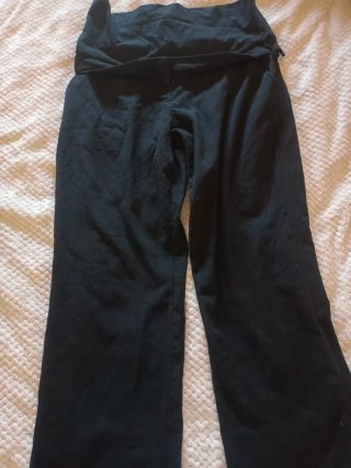 Pantalón elástico negro