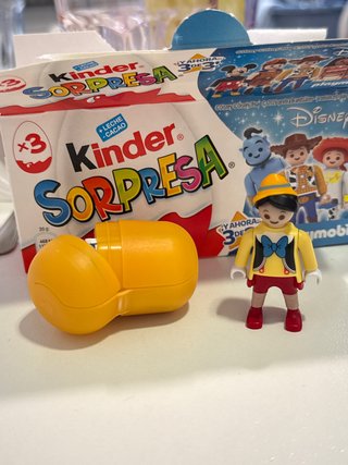 Muñeco Kinder Sorpresa Disney Playmobil
