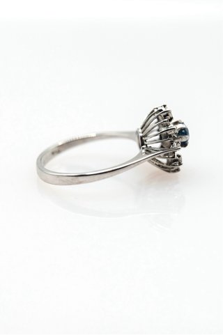 Anillo Oro Blanco 18k Zafiro y Brillantes