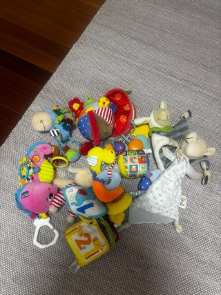 Lote juguetes bebé