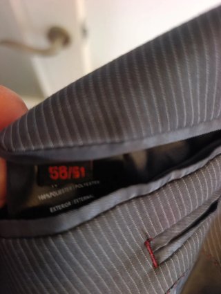 Abito da uomo grigio