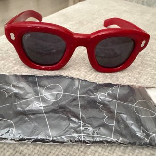 Gafas de sol AKILA rojas