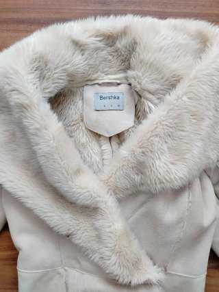 Chaquetón Pelo color Crema