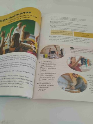 Educación en Valores Cívicos y Éticos 3EP - 9788421875988
