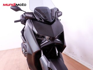 YAMAHA X-MAX 300