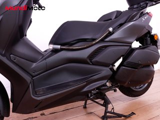 YAMAHA X-MAX 300