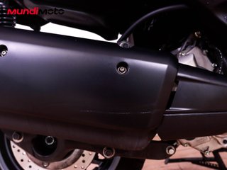 YAMAHA X-MAX 300