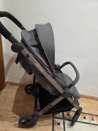 Silla de paseo Twistshake ligera+ funda de lluvia