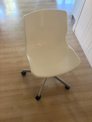 Silla giratoria infantil para escritorio