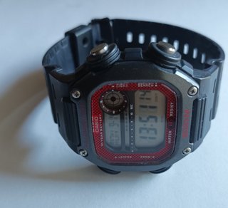 Reloj Casio DW-291H-1BV Cronómetro 200M