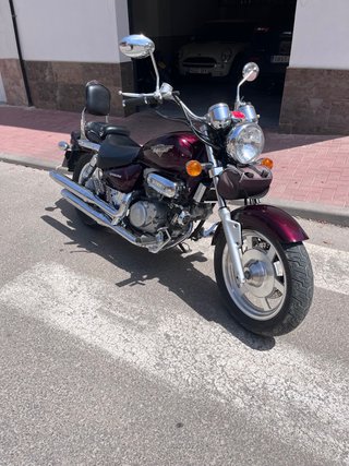 Hyosung Aquila V-TWIN