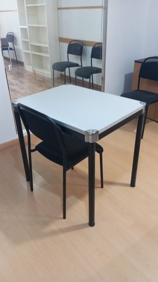 Mesa escritorio/pupitre individual (ajustable)